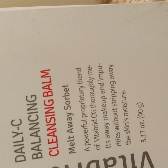 🆕️Vitabrind C ¹² Daily C balancing cleansing balm. MELT AWAY - Picture 2 of 8